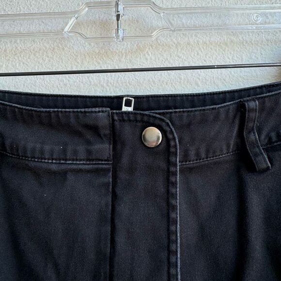 ✨$5/$25 White Fox Boutique Black Cargo Jogger Street Style Size Medium Utility - Picture 2 of 7